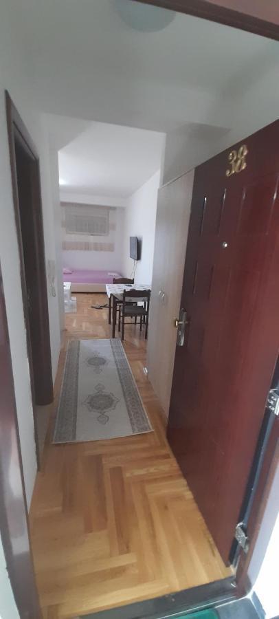 Apartment Luka Podgorica Exteriér fotografie