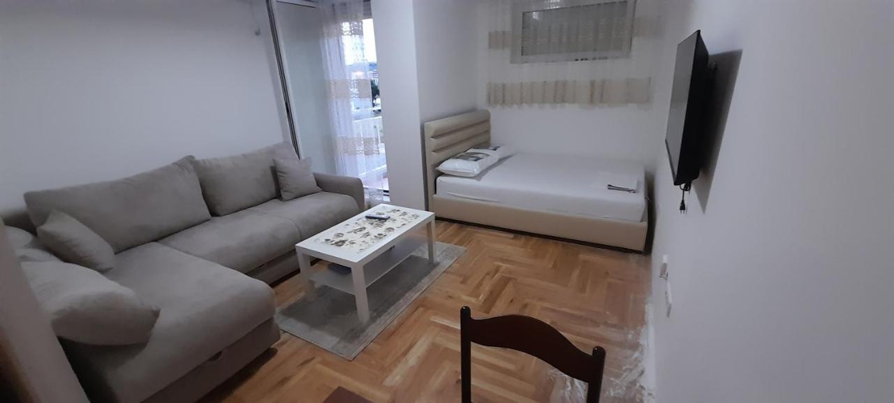Apartment Luka Podgorica Exteriér fotografie